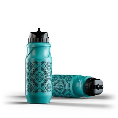 Bottle de bicicleta de silicone multicolor de qualidade alimentar 215*80*80 mm Capacidade 650ml Exercício ao ar livre