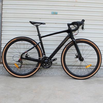 Bicicleta de cascalho de estrutura de carbono 700C*40C 11 velocidade APEX Freio de disco hidráulico para corridas de estrada