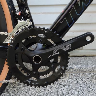 Bicicleta de cascalho de estrutura de carbono 700C*40C 11 velocidade APEX Freio de disco hidráulico para corridas de estrada